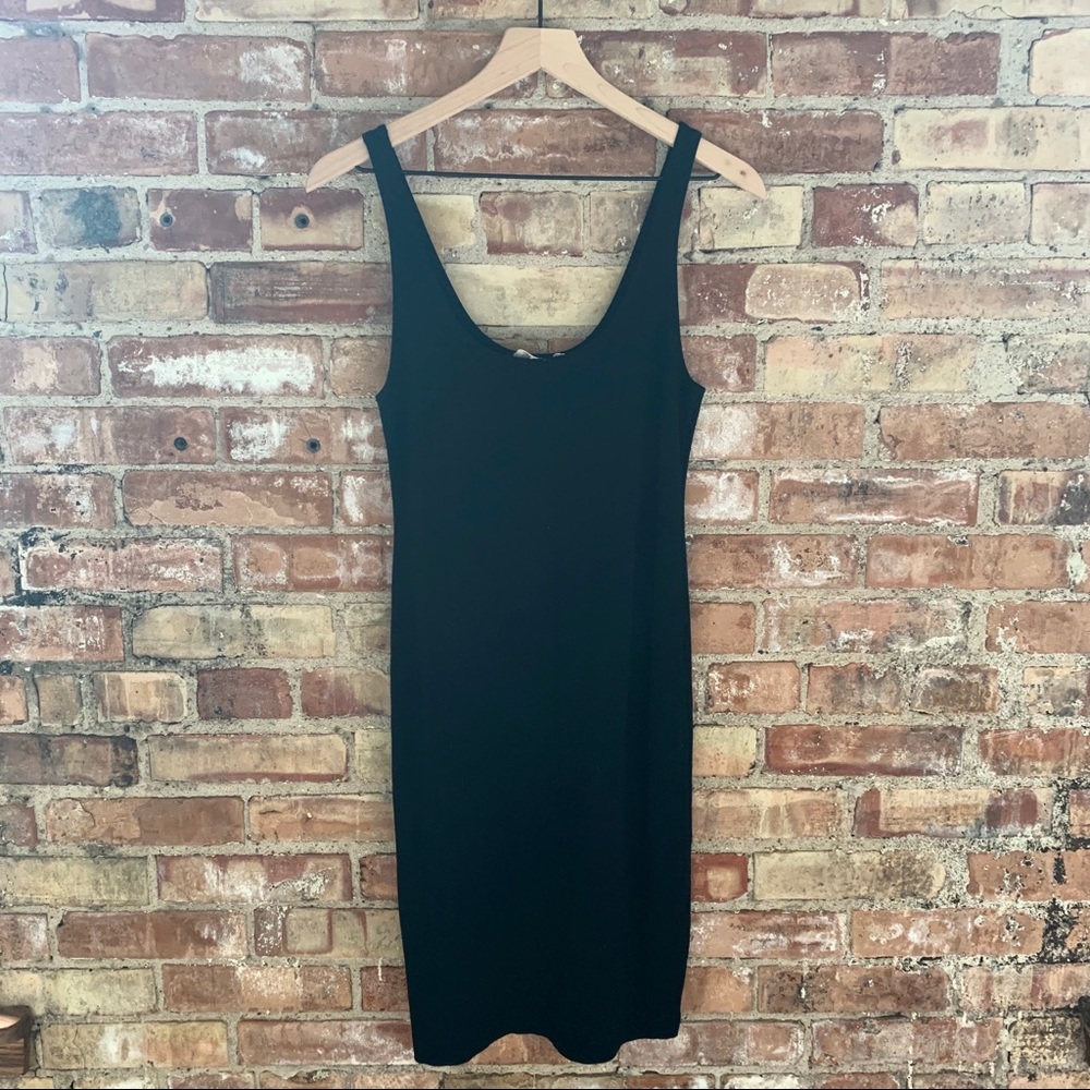 Black Body Dress, size L